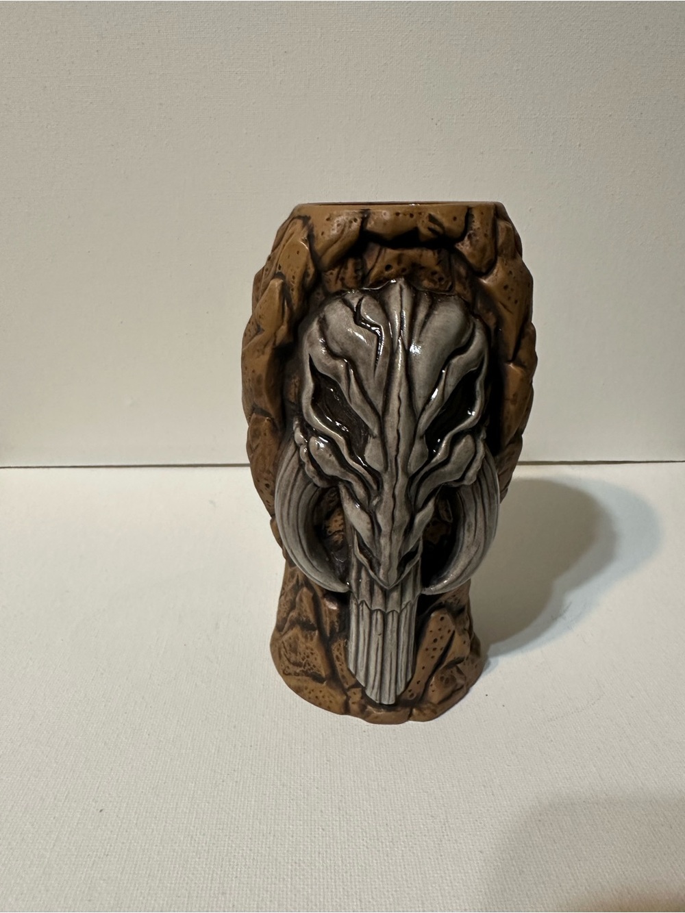 Disney Star Wars: Galaxy's Edge Oga’s Cantina Mythosaur Mug (First Edition)